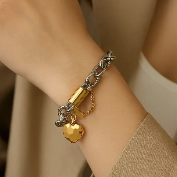 New! Zara Stainless steel mixcolor Silver and Gold heart Chain Bracelet - Picture 3 of 4